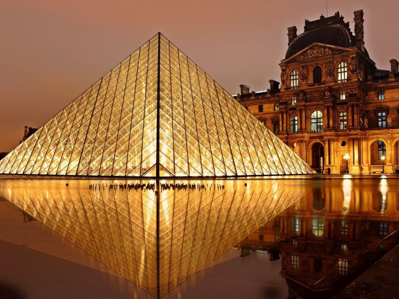 Bảo tàng Louvre pháp