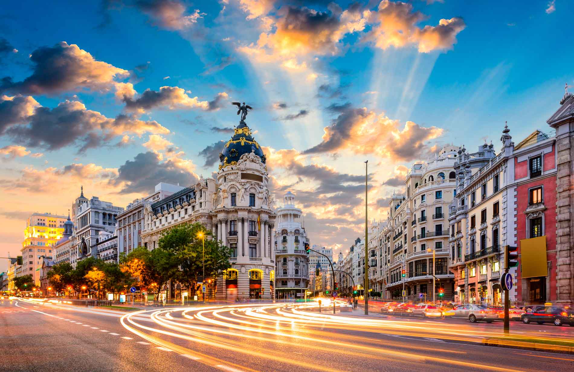 Thủ đô Madrid sầm uất - tây ban nha